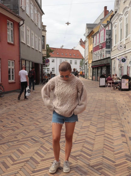 Cinnamon sweater ENGLISH